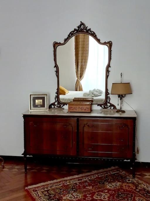 Casa Raggio Lägenhet Genua Exteriör bild